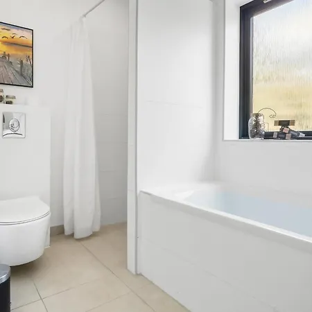 Prázdninový dům 4 Bedroom Lovely In Vaeggerlose *