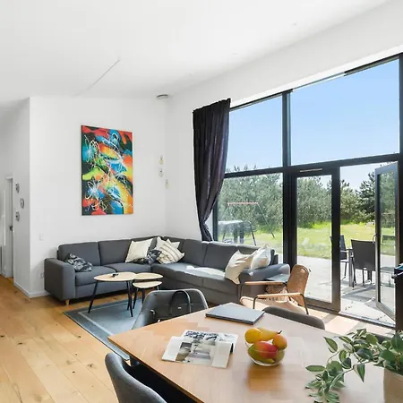 4 Bedroom Lovely In Vaeggerlose Prázdninový dům *